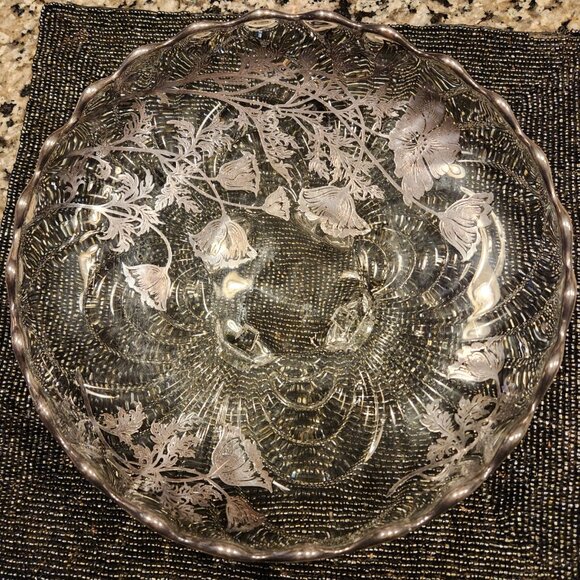 Silver City Glass Co 4 Footed Bowl w/ Sterling Silver Overlay, Flanders Pattern - Picture 2 of 8